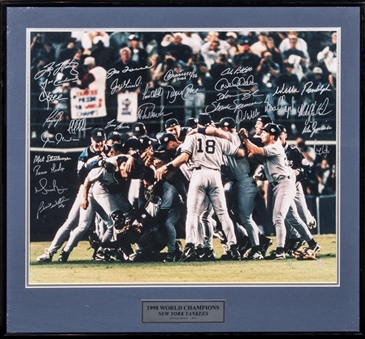 1998 New York Yankees World Series Champion Team Signed Photograph with 27 Signatures in Framed Display (PSA/DNA 10)
